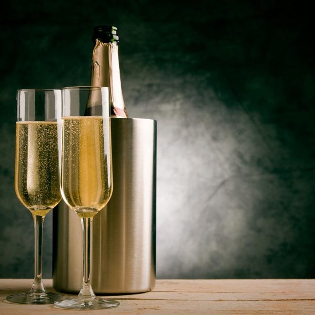 photodune-705463-champagner-m photodune-705463-champagner-m